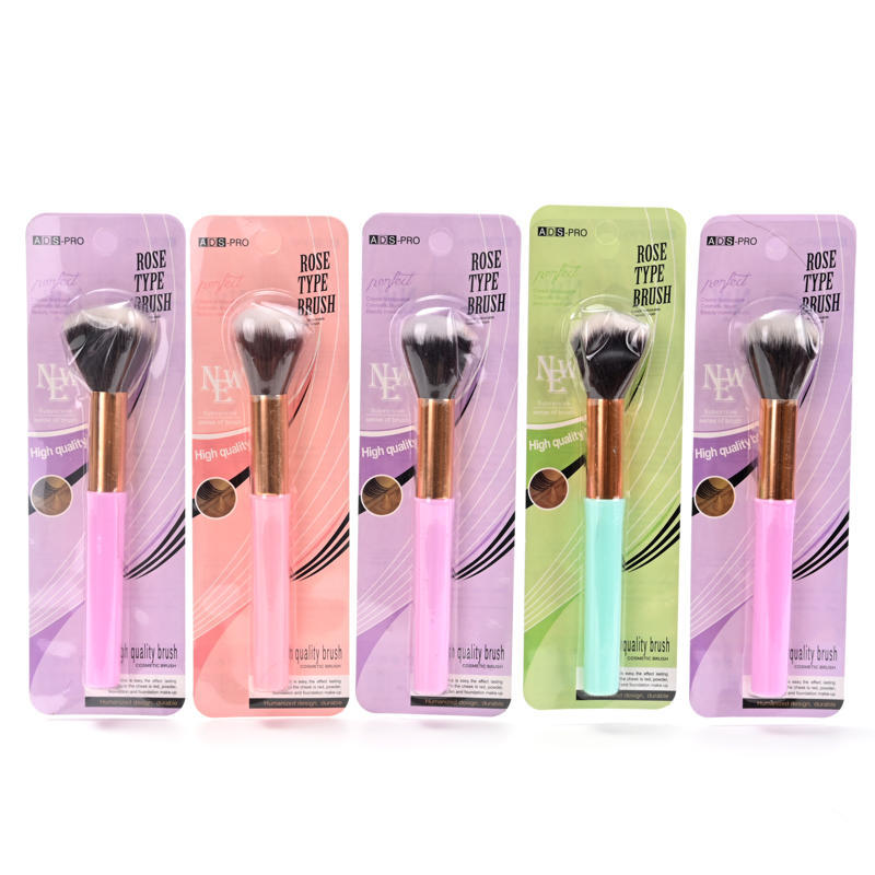 Brocha para aplicación de maquillaje